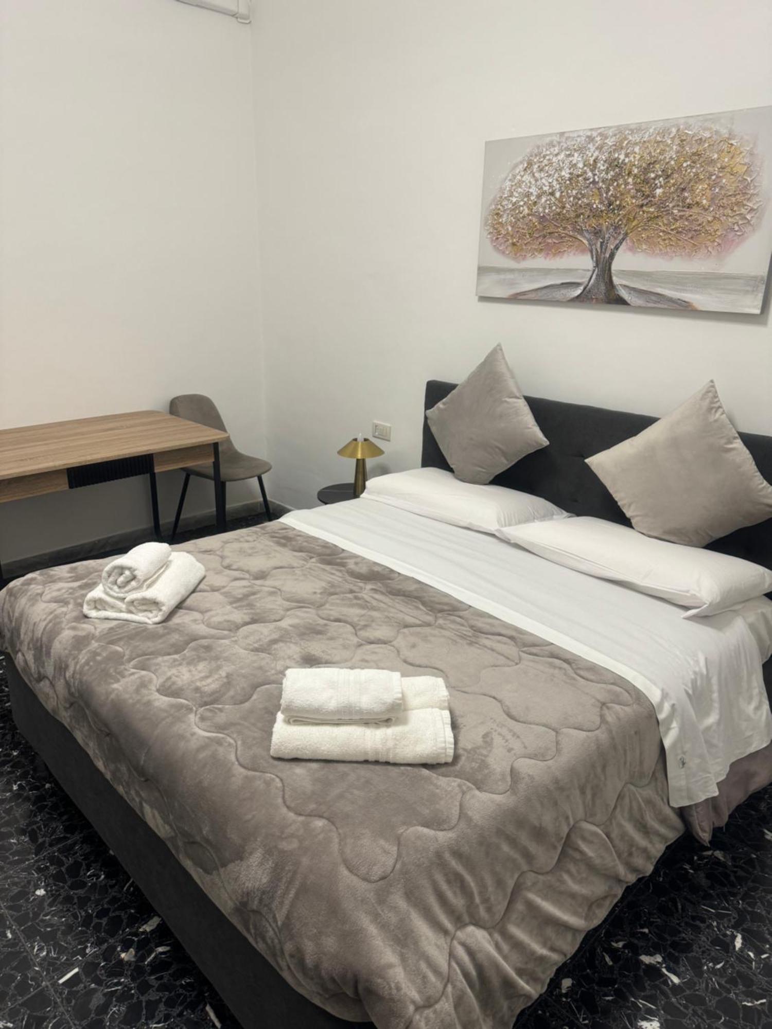 Larisa Home Apartment Roma Eksteriør bilde